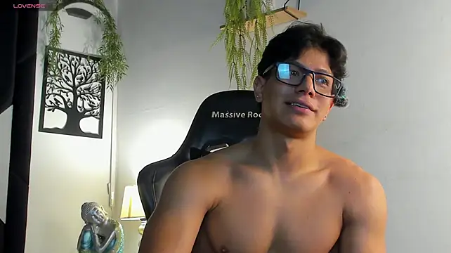 TonyPetrovjs Live XXX-Chat