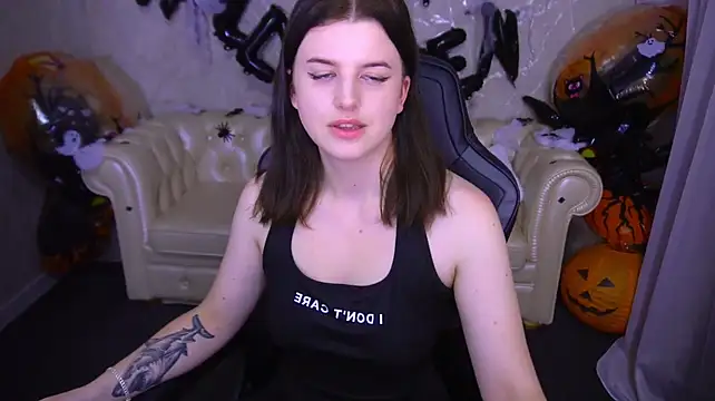 KristiFoxy Adlı Modelin Canlı XXX Sohbeti
