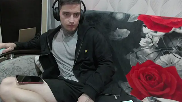 this_is_andy – Naživo XXX chat