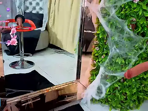 mily_g_のライブXXXチャット