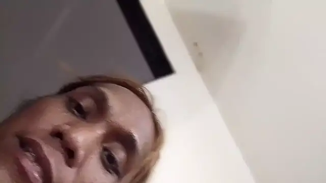 xThaliadeBANANAx Show Webcam