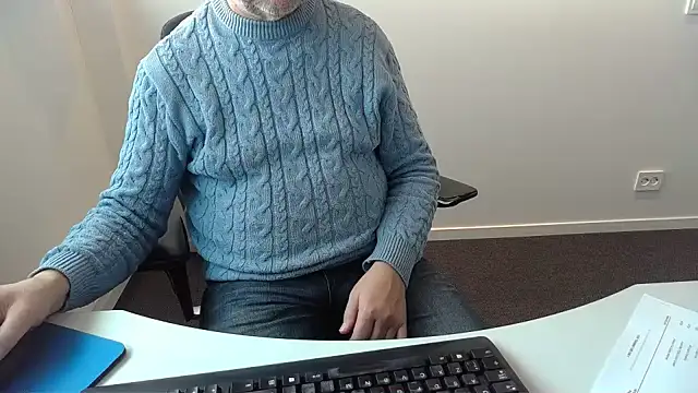 Buggemann Adlı Modelin Canlı XXX Sohbeti