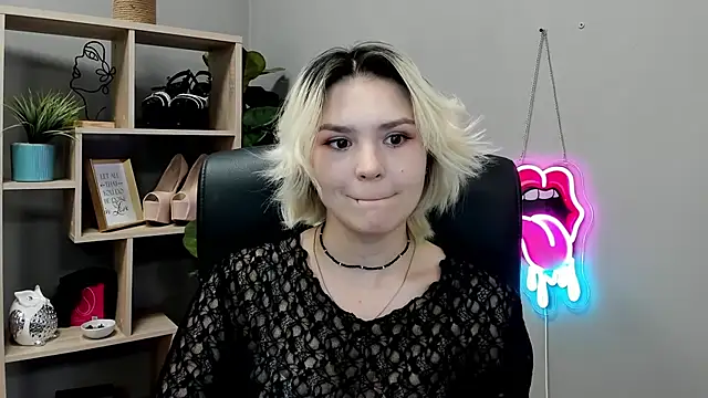 SweetLilyxo Chat XXX live