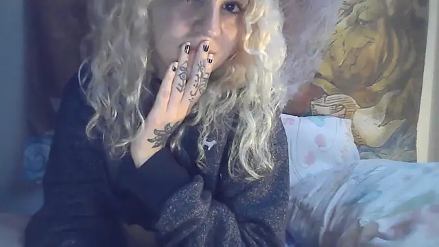 Apofenia Live XXX Chat