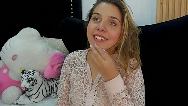 1Sloppy_Fox4 Live XXX-Chat