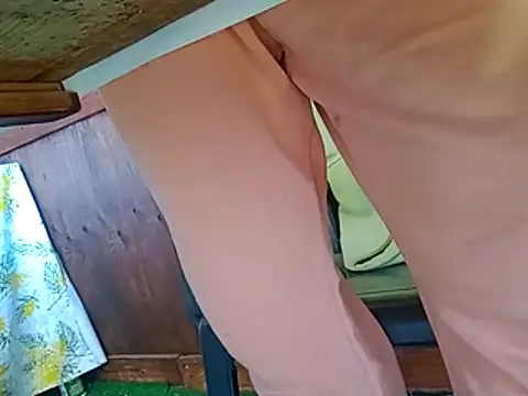 91019 – Naživo XXX chat
