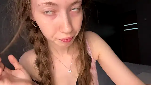 Emily_Mur_: απευθείας συνομιλία ΧΧΧ