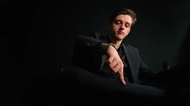 XXX chat uživo modela FelixStarkk