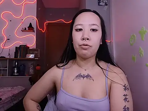Japabaixinha's Live XXX Chat