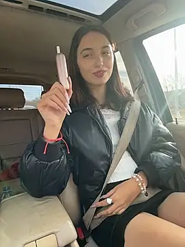 แชท XXX สดของ DollyTall