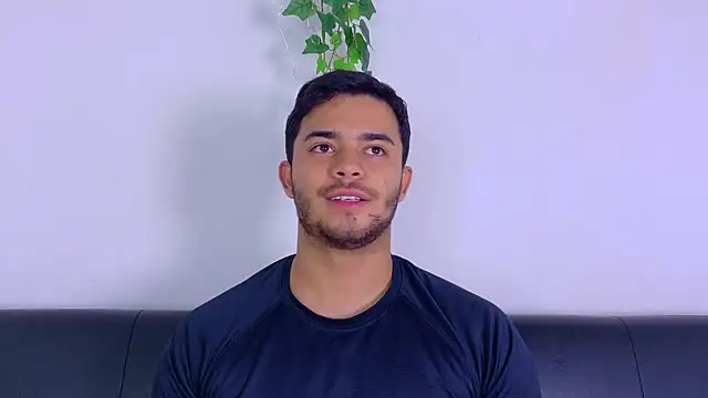 TylerWest_ Live XXX-chat