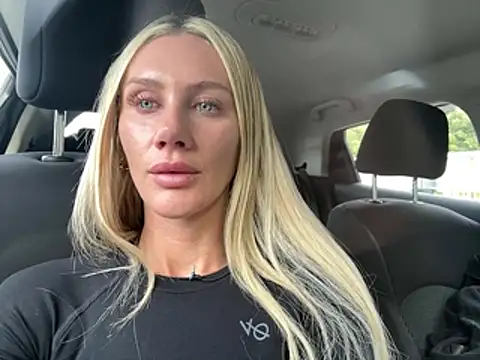 Elsa_24 Live XXX-chat