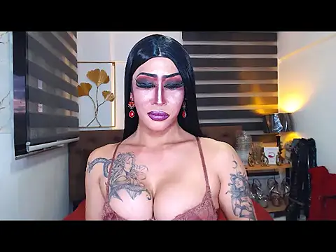 Chat +18 de DominateMistressTyra ao vivo