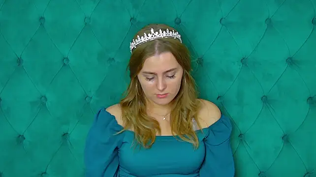 EllaBells XXX чат на живо