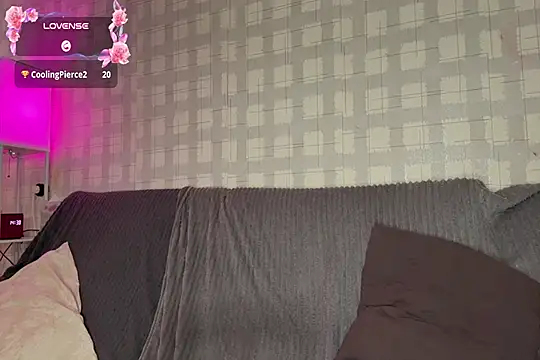 OthaNgvyen's Live XXX Chat