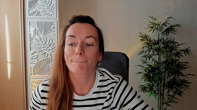 RebeccaMartinez's Live XXX Chat