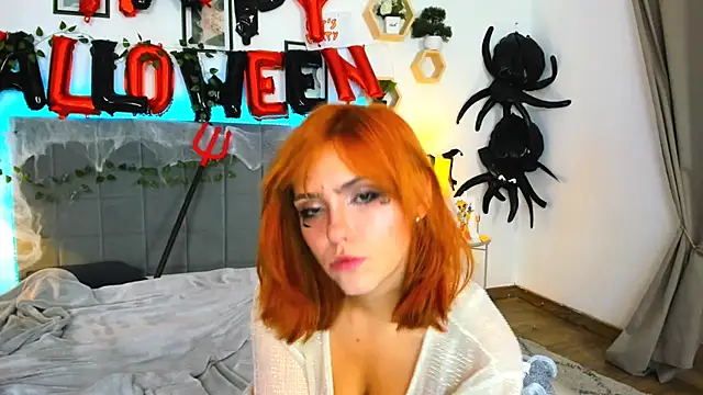 DellaRows' Live XXX Chat