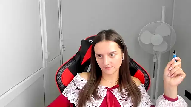 EveMoonveil live XXX chat