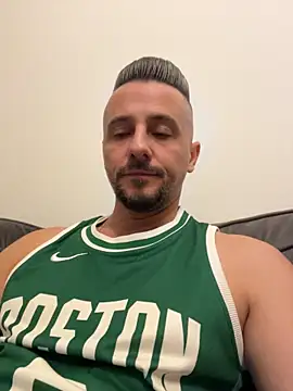 InsaneMattt live XXX chat
