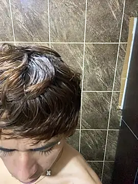 Chat +18 de Ronny_Hot12 ao vivo