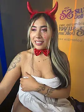 ManuelaVeeleez's Live XXX Chat