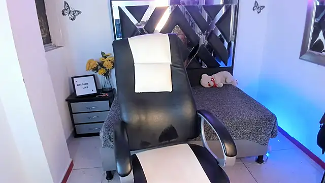 Chat +18 de Melissa_angelss ao vivo