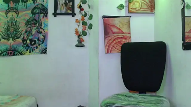 Chat +18 de bastethott ao vivo