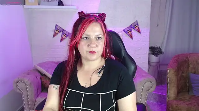 צ'אט XXX בשידור חי של red_liia_tk