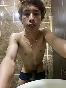 Chatroom XXX en direct de Ronny_Hot12