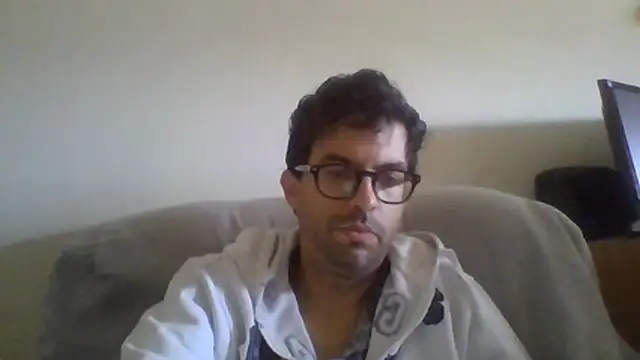 Chat +18 de RikCum4u ao vivo