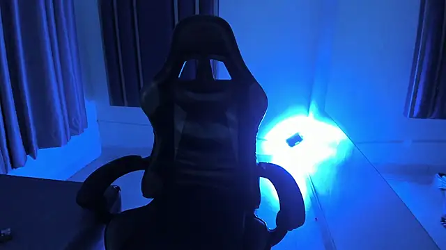 Damiam_23's Live XXX Chat