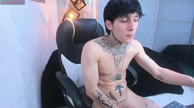 Chat XXX ao vivo de Cry_thereal