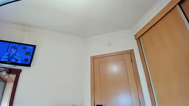 sofia1987's Live XXX Chat