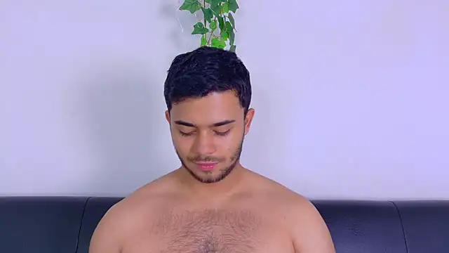 TylerWest_ Live XXX-chat