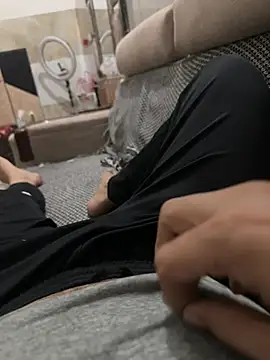 Hunkguy99 现场XXX聊天