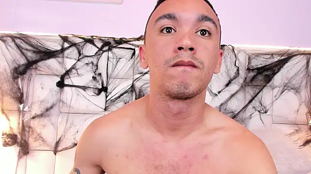 Chat +18 de AndresSolorzano_ ao vivo
