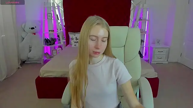 Alina_Blonde's Live XXX Chat
