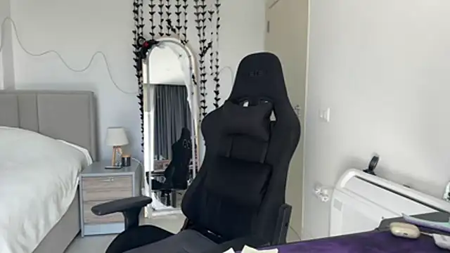 Czat XXX na żywo – PrincesSsLilu