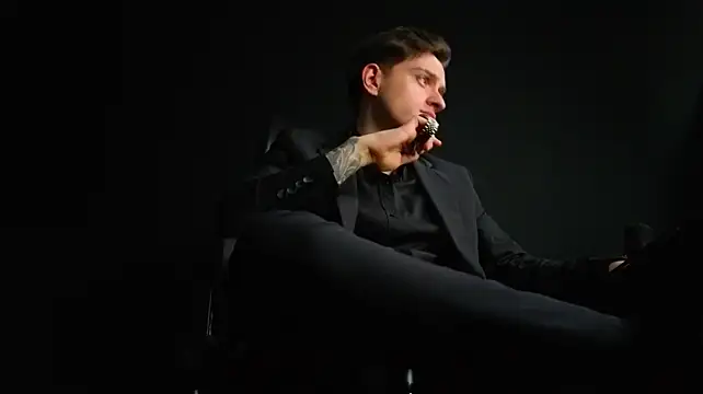 FelixStarkk live XXX chat