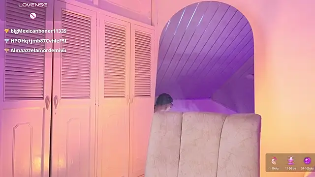 Sara_BlazeeのライブXXXチャット