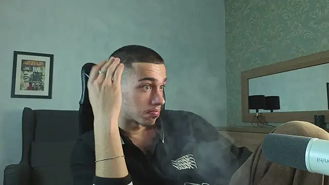 Chat XXX en directo de KaydenDrew