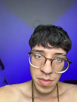 ArthurDavies21- Live XXX Chat