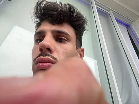 Chat XXX ao vivo de Slamdopeds