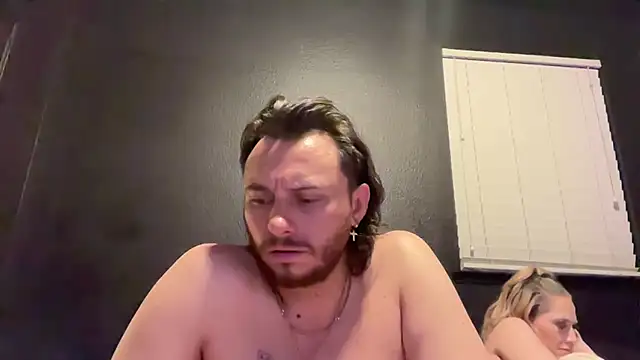 hungandcloudy 라이브 XXX 채팅