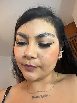 ItsEla Adlı Modelin Canlı XXX Sohbeti