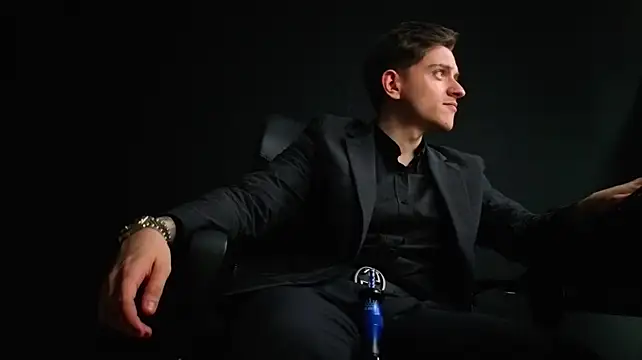 Онлайн чат XXX FelixStarkk