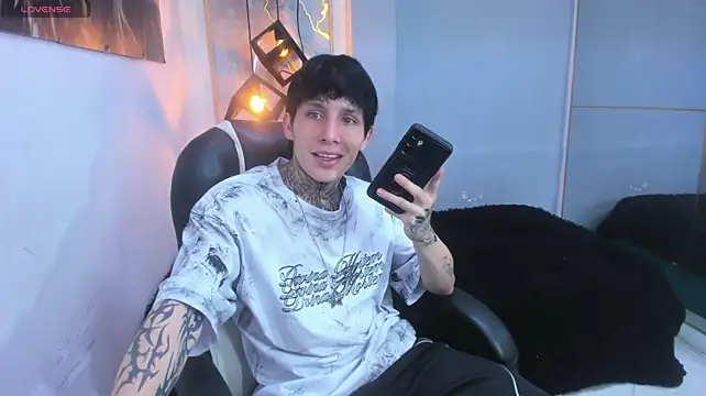 Chat XXX en directo de Cry_thereal