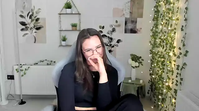 Regina_cute_ Webcamshow