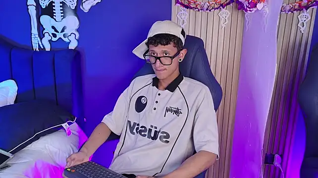 Chatroom XXX en direct de Only_Dko_