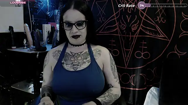 Živý XXX chat Evil_Queen_666